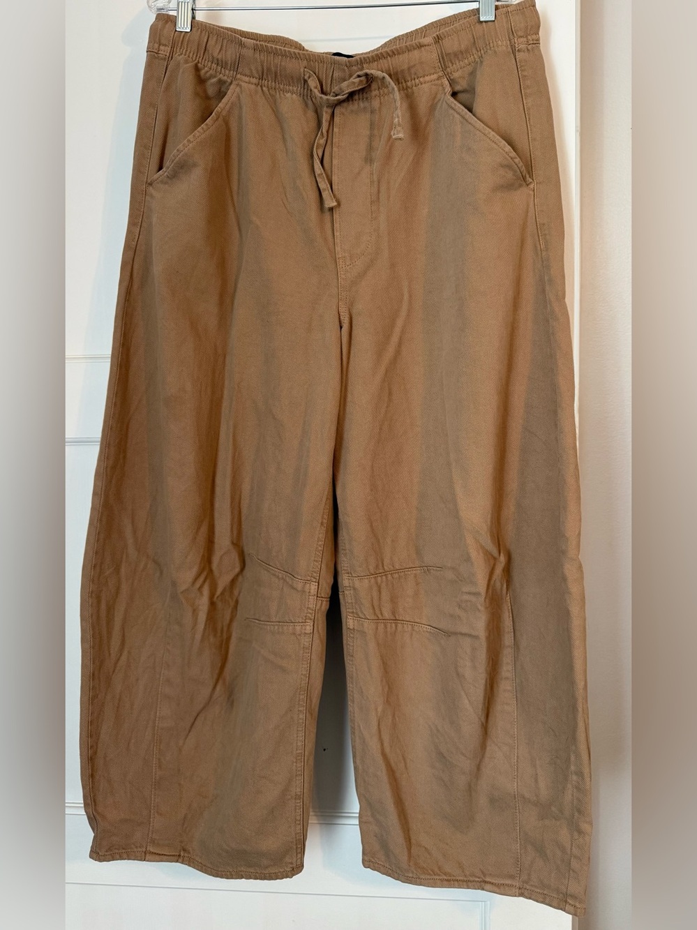 GAP Tan Mid Rise UltraSoft Easy Horseshoe Jeans Size Large EUC